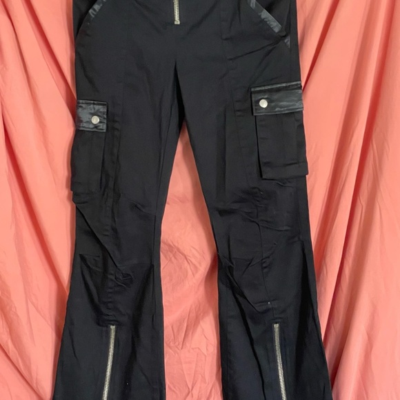 Younique Multifunktional Brand/Style Cargo Silver Zipper Pants - Picture 7 of 10